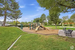 537 N Bright Ct W, Salt Lake City, UT 84116 - Photo 19