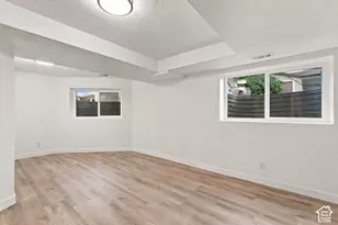 537 N Bright Ct W, Salt Lake City, UT 84116 - Photo 9