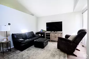 2275 N 1125 E, Layton, UT 84040 - Photo 5