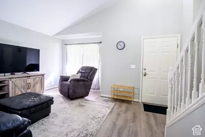 2275 N 1125 E, Layton, UT 84040 - Photo 3