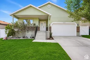 4939 W Berry Creek Dr, Riverton, UT 84096 - Photo 1