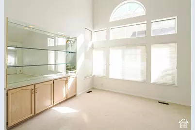 2081 E Rainbow Point Dr, Holladay, UT 84124 - Photo 9