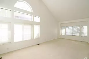 2081 E Rainbow Point Dr, Holladay, UT 84124 - Photo 5