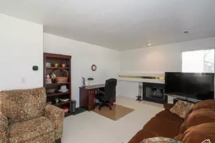 2081 E Rainbow Point Dr, Holladay, UT 84124 - Photo 11
