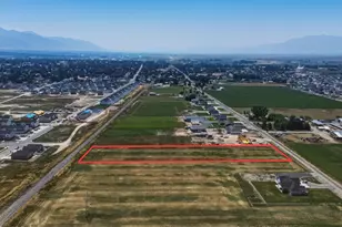 762 N 400 W, Smithfield, UT 84335 - Photo 1