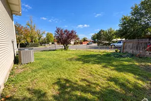 4997 W Lark Way, West Valley, UT 84120 - Photo 21