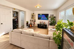 4997 W Lark Way, West Valley, UT 84120 - Photo 9
