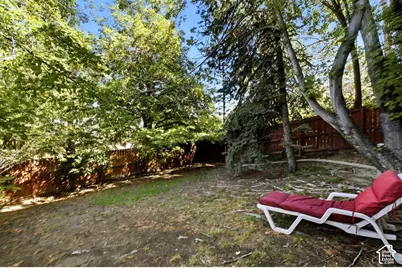 9632 S Eastdell Dr, Sandy, UT 84092 - Photo 33