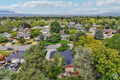 7449 S Bridgewater Dr, Cottonwood Heights, UT 84121 - Photo 45