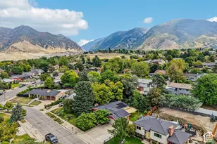 7449 S Bridgewater Dr, Cottonwood Heights, UT 84121 - Photo 41