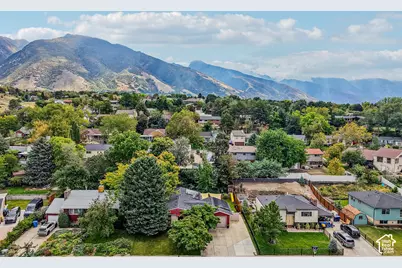 7449 S Bridgewater Dr, Cottonwood Heights, UT 84121 - Photo 39