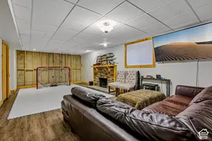 7449 S Bridgewater Dr, Cottonwood Heights, UT 84121 - Photo 25