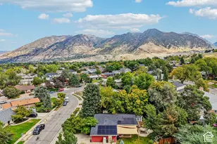 7449 S Bridgewater Dr, Cottonwood Heights, UT 84121 - Photo 43