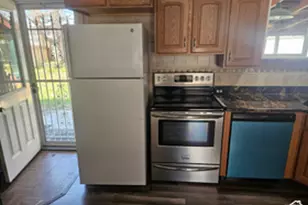 651 Sherwood Dr, Layton, UT 84041 - Photo 3