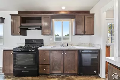 704 W 470 N, Logan, UT 84321 - Photo 7