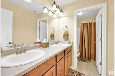 702 Windsong Ln, North Salt Lake, UT 84054 - Photo 25