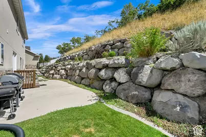702 Windsong Ln, North Salt Lake, UT 84054 - Photo 37