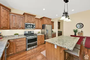 702 Windsong Ln, North Salt Lake, UT 84054 - Photo 15