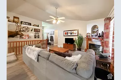 1440 W 2175 S, Syracuse, UT 84075 - Photo 7