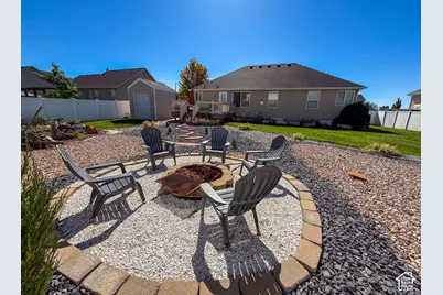 1440 W 2175 S, Syracuse, UT 84075 - Photo 35