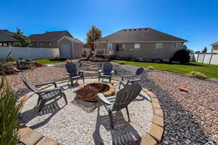 1440 W 2175 S, Syracuse, UT 84075 - Photo 35