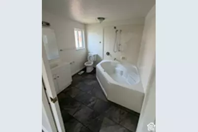 1386 S 1250 E, Clearfield, UT 84015 - Photo 5