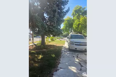 3853 S 900 E, Salt Lake City, UT 84106 - Photo 5