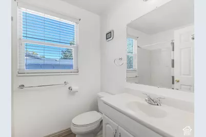 8274 S 1850 W, West Jordan, UT 84088 - Photo 15