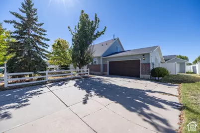 4717 S 3700 W, Roy, UT 84067 - Photo 3