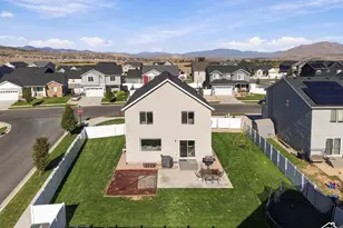 1247 S Red Cliff Dr, Santaquin, UT 84655 - Photo 29
