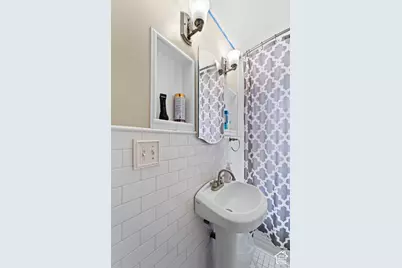 467 E Vine St, Tooele, UT 84074 - Photo 13