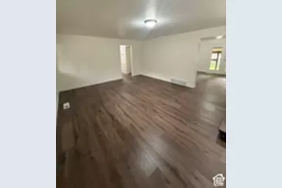 7112 S 2780 E, Cottonwood Heights, UT 84121 - Photo 37