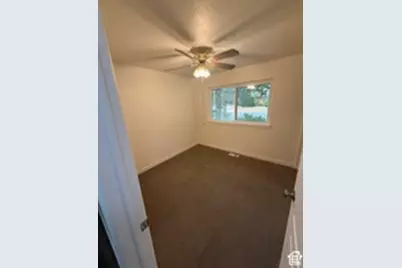 7112 S 2780 E, Cottonwood Heights, UT 84121 - Photo 13