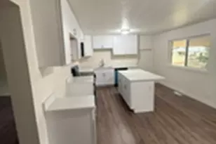 7112 S 2780 E, Cottonwood Heights, UT 84121 - Photo 9