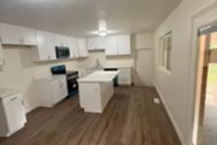 7112 S 2780 E, Cottonwood Heights, UT 84121 - Photo 7