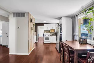 10277 S Zinnia Way, Sandy, UT 84094 - Photo 13