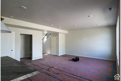 1089 W 880 S #26, Woods Cross, UT 84087 - Photo 5