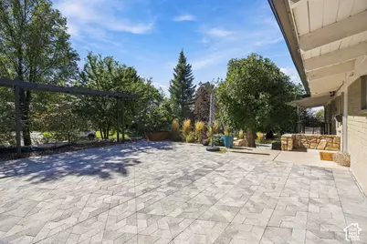 3581 S Millstream Ln E, Salt Lake City, UT 84109 - Photo 31