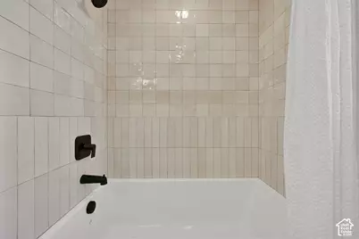 2554 E Woodland Dr S, Uintah, UT 84403 - Photo 55