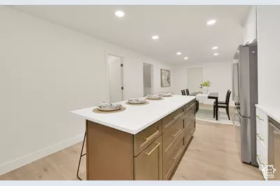 2554 E Woodland Dr S, Uintah, UT 84403 - Photo 27