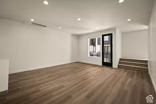596 E Savvy Cv S, Salt Lake City, UT 84107 - Photo 9