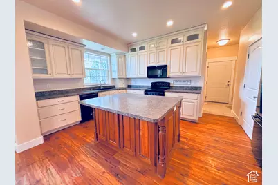 1690 N Pinion Ridge Dr, Blanding, UT 84511 - Photo 7