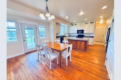 1690 N Pinion Ridge Dr, Blanding, UT 84511 - Photo 9