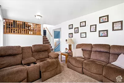 2089 W 1570 N, Clinton, UT 84015 - Photo 11