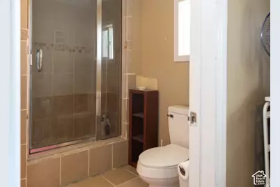 680 N Main St #E-11, Kaysville, UT 84037 - Photo 15