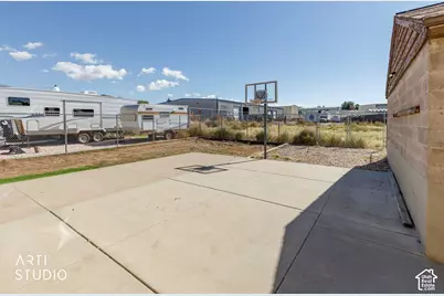 1527 W 3300 S, Ogden, UT 84401 - Photo 31