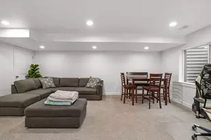 15498 S Blue Gardens Ln, Bluffdale, UT 84065 - Photo 17