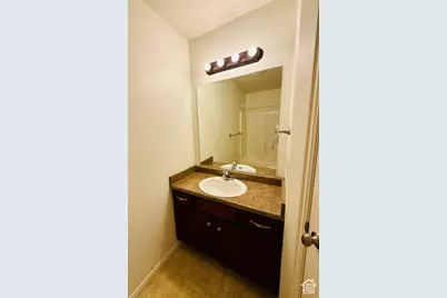 872 N Shepard Creek Pkwy, Farmington, UT 84025 - Photo 21