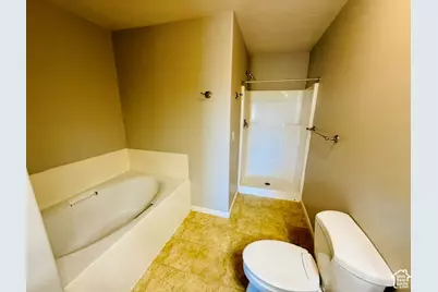 872 N Shepard Creek Pkwy, Farmington, UT 84025 - Photo 15