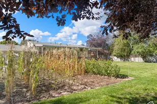 79 S Talbot Dr E, Layton, UT 84041 - Photo 43